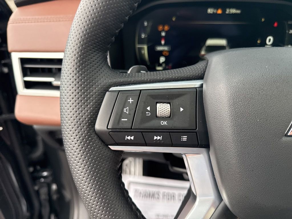 Used 2026 Mitsubishi Outlander SEL image 23