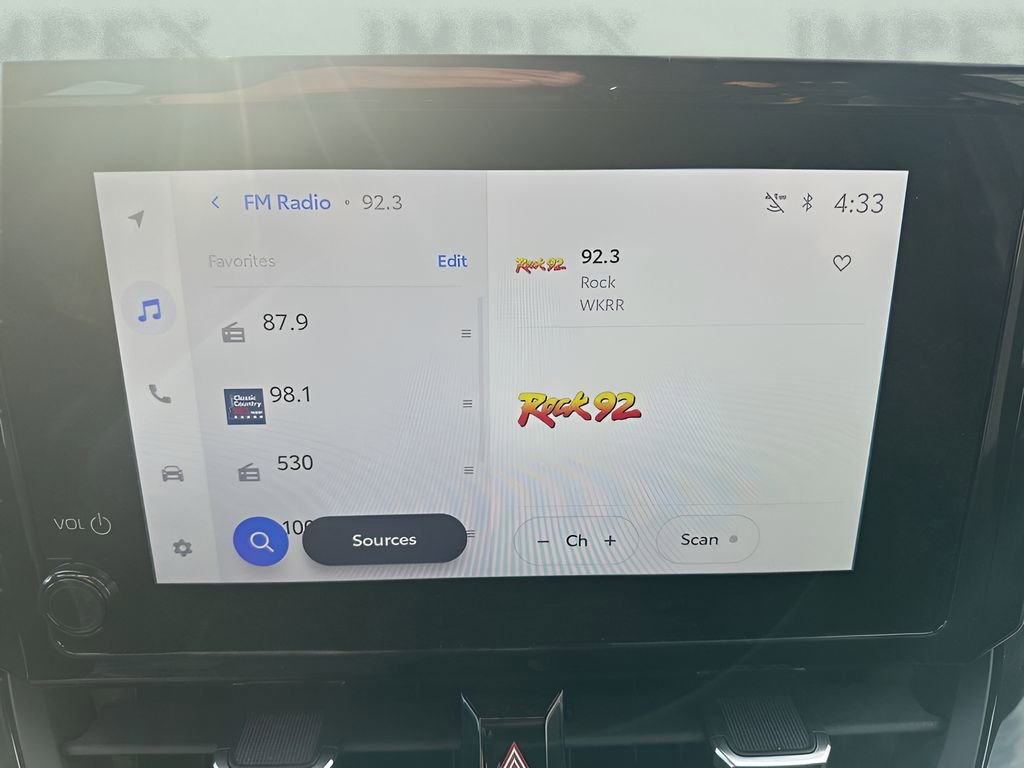 Used 2023 Toyota Corolla SE image 16