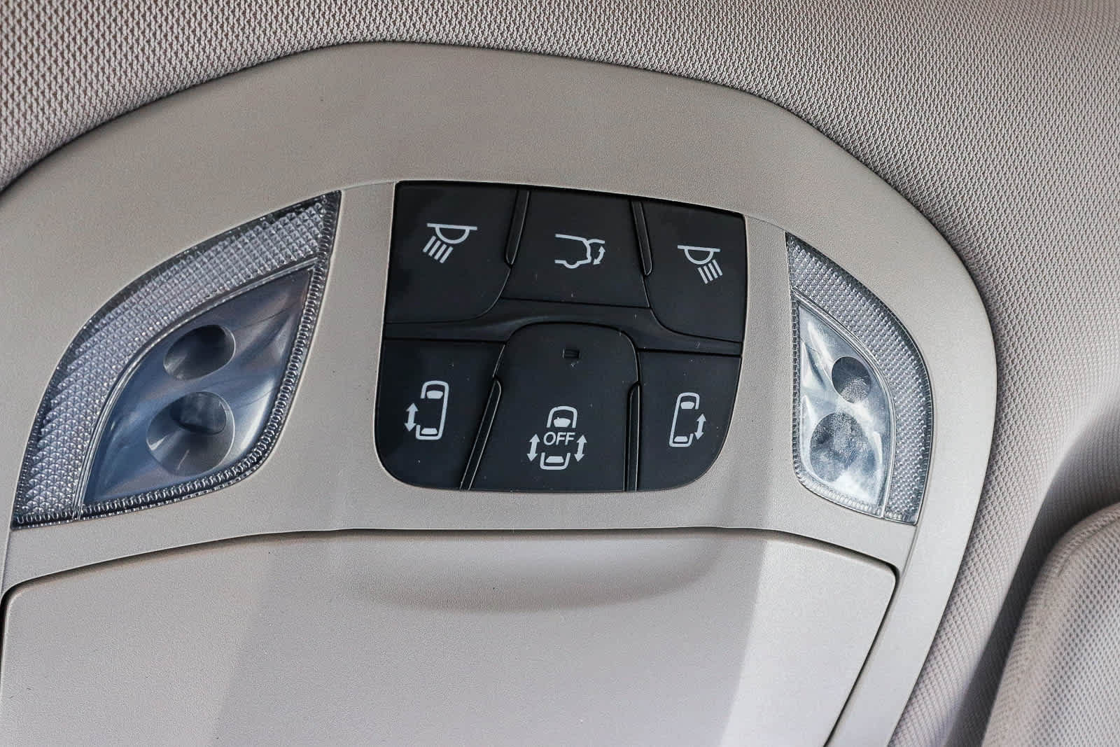 Used 2019 Chrysler Pacifica Limited FWD image 33