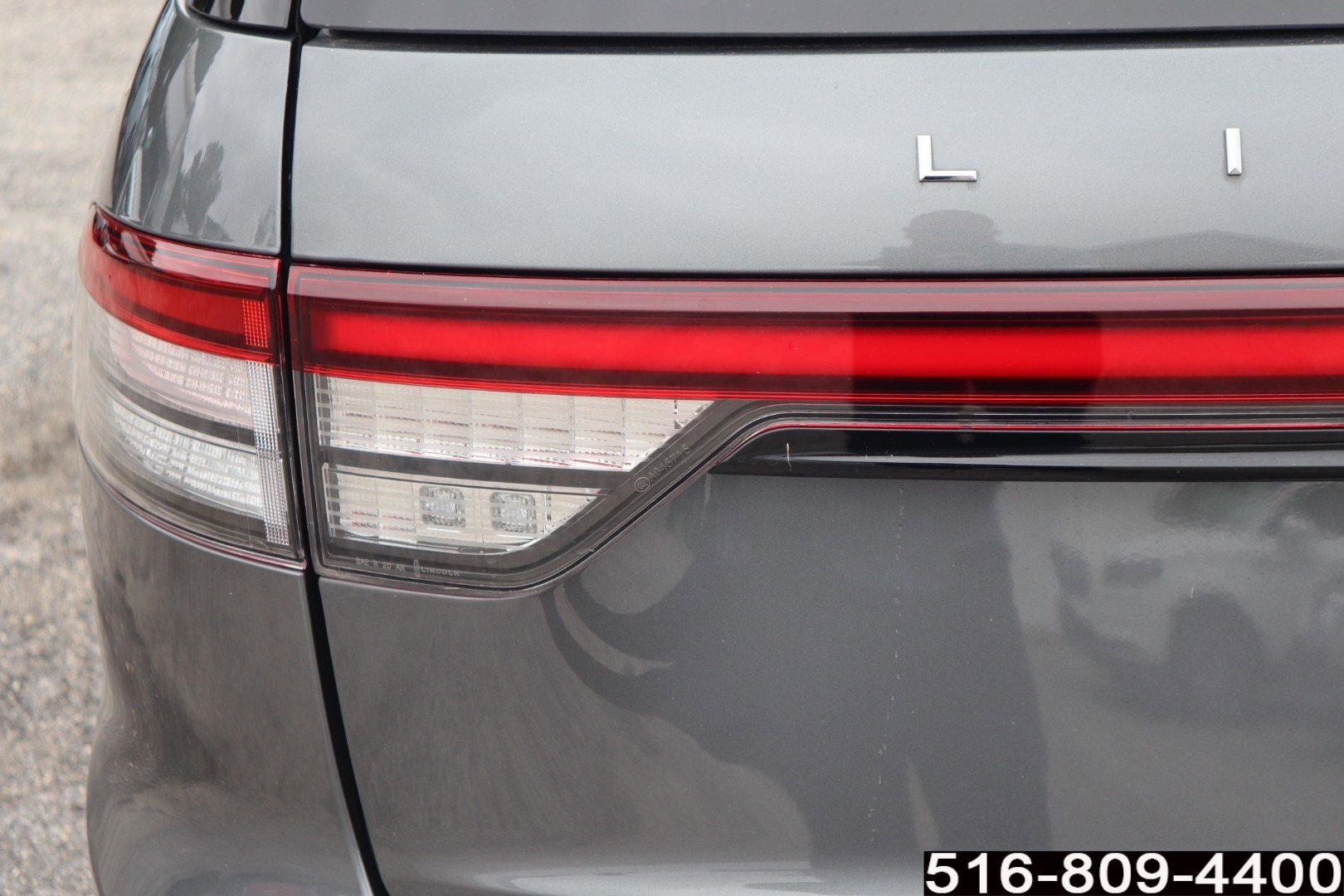 Used 2025 Lincoln Aviator AWD image 37