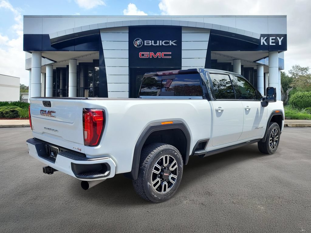 Used 2021 GMC Sierra 2500 AT4 w/ AT4 Premium Plus Package AWD/4WD image 4