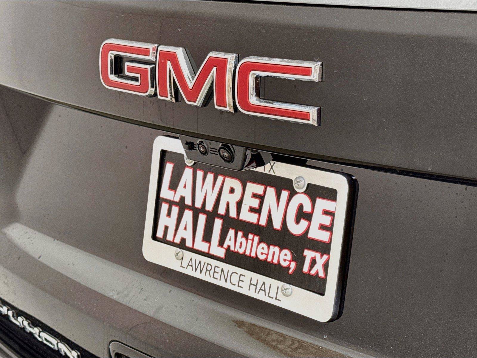 New 2026 GMC Yukon XL AT4 w/ AT4 Premium Package AWD/4WD image 18
