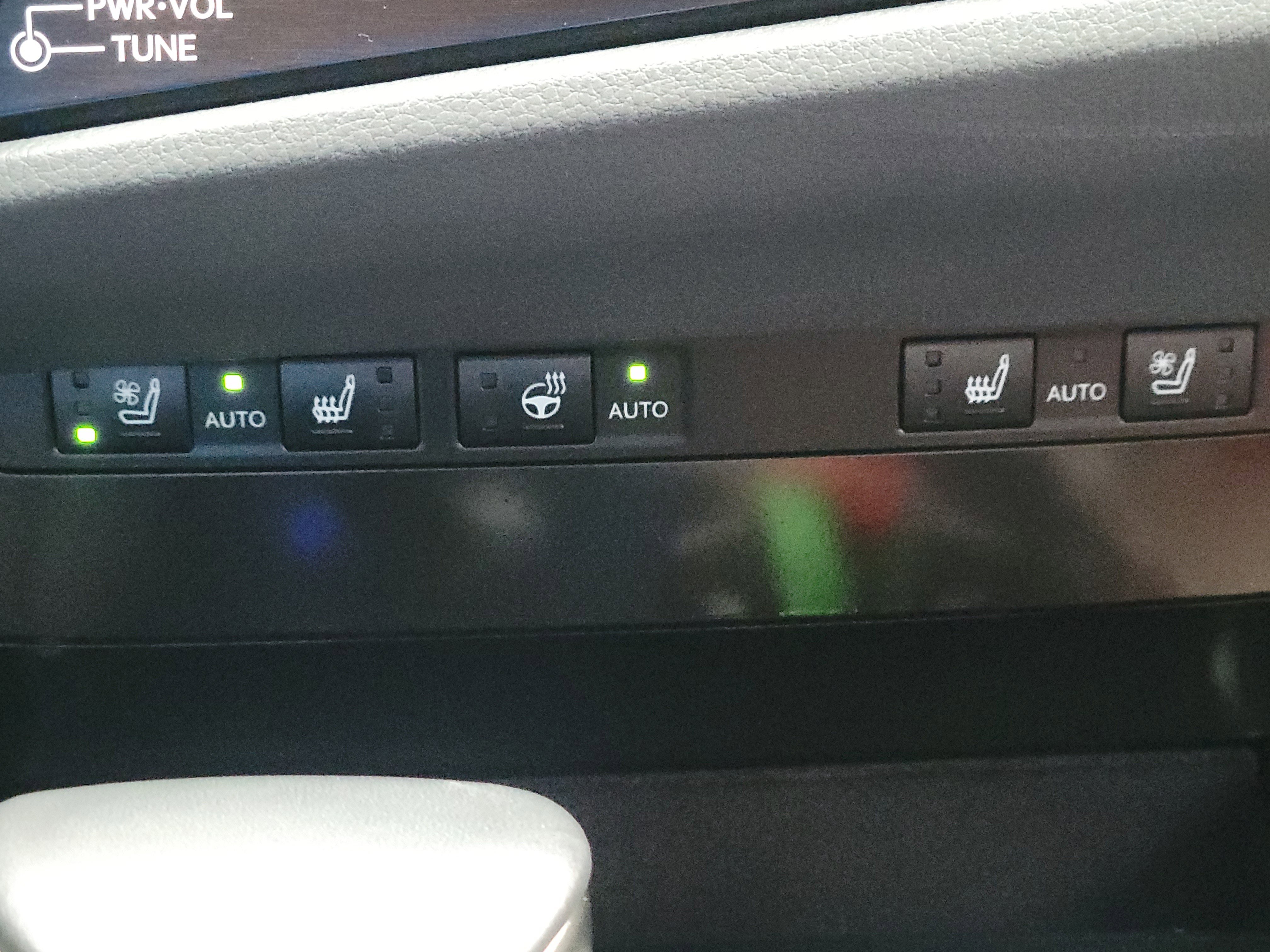 Used 2025 Lexus ES 300h 4DR FWD image 21