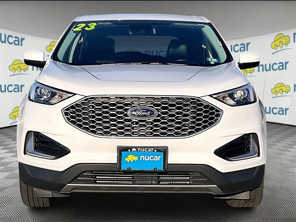 Used 2023 Ford Edge SEL image 2