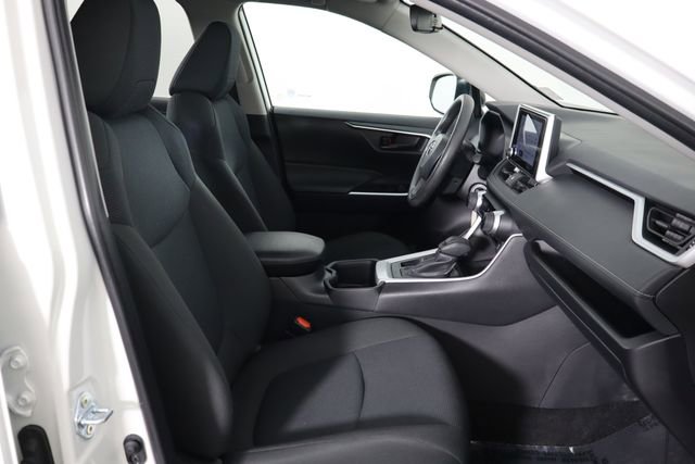 Used 2025 Toyota RAV4 LE image 19