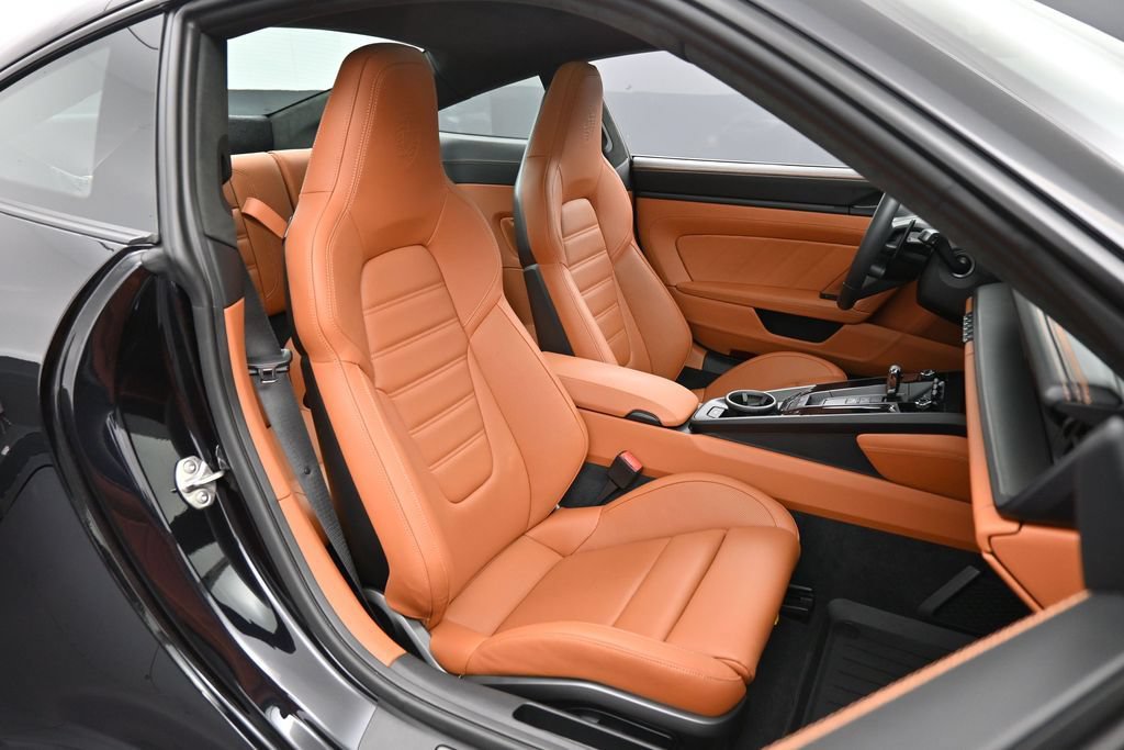 Certified 2026 Porsche 911 Carrera GTS RWD image 27