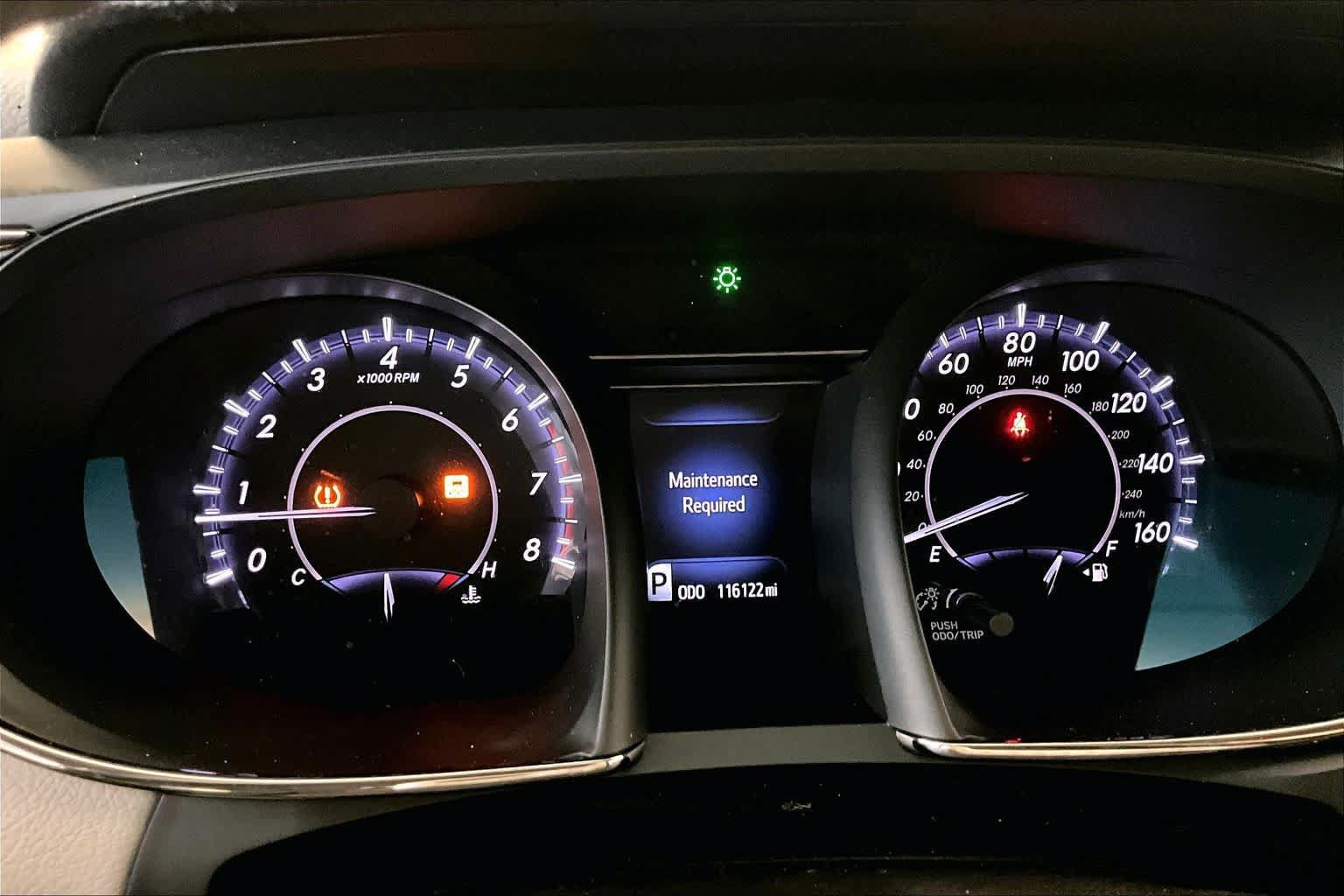 Used 2016 Toyota Avalon Touring FWD image 24
