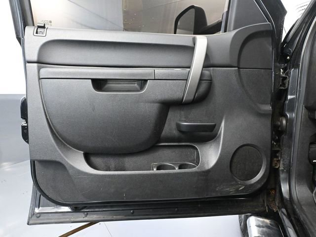 Used 2013 Chevrolet Silverado 2500 LT w/ Z71 Appearance Package image 18