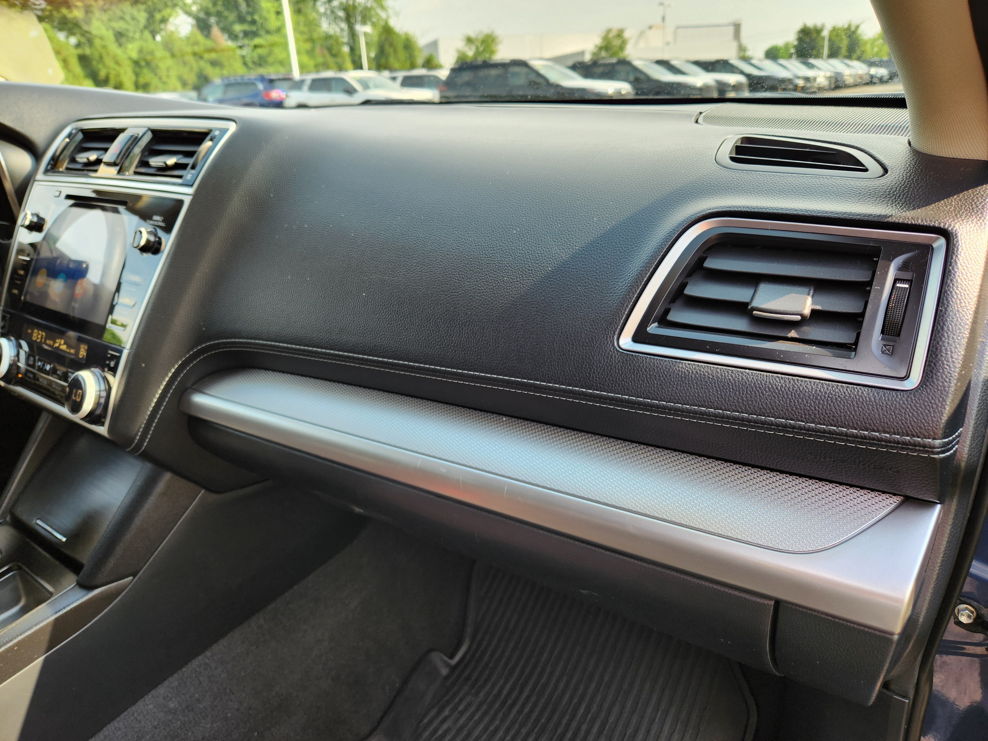 Used 2019 Subaru Outback 2.5i Premium AWD/4WD image 17