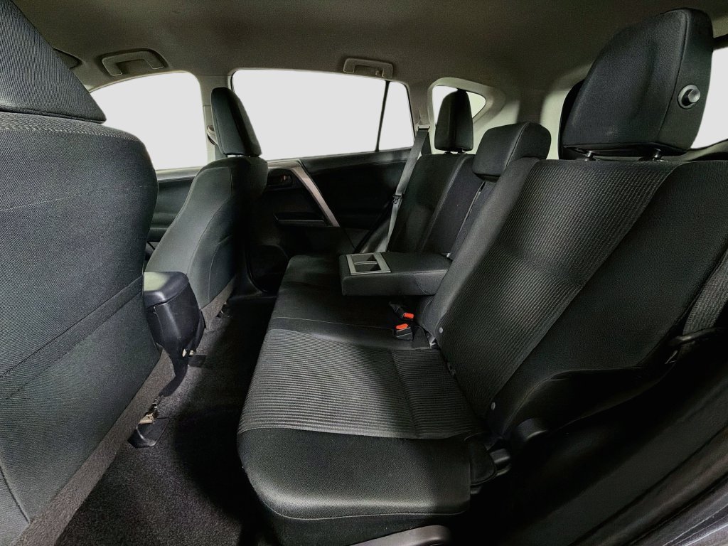 Used 2018 Toyota RAV4 LE w/ All Weather Liner Package AWD/4WD image 26