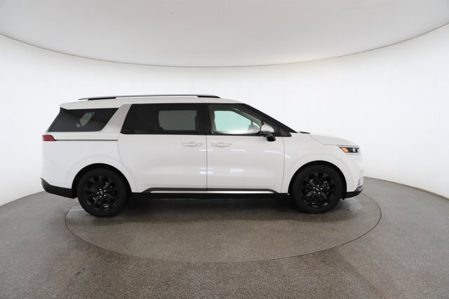 Used 2024 Kia Carnival SX image 22