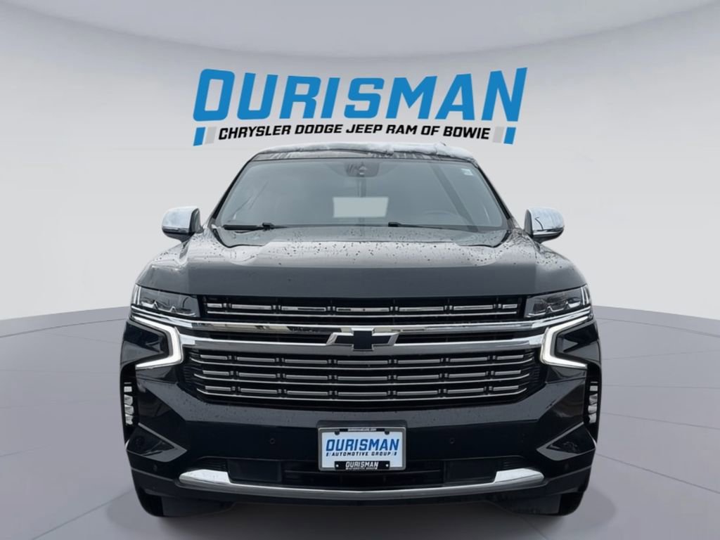 Used 2023 Chevrolet Suburban Premier image 8