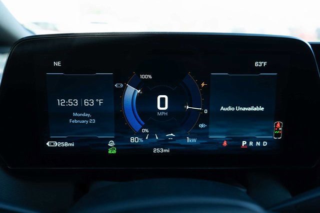 New 2026 Chevrolet Equinox EV LT FWD image 25