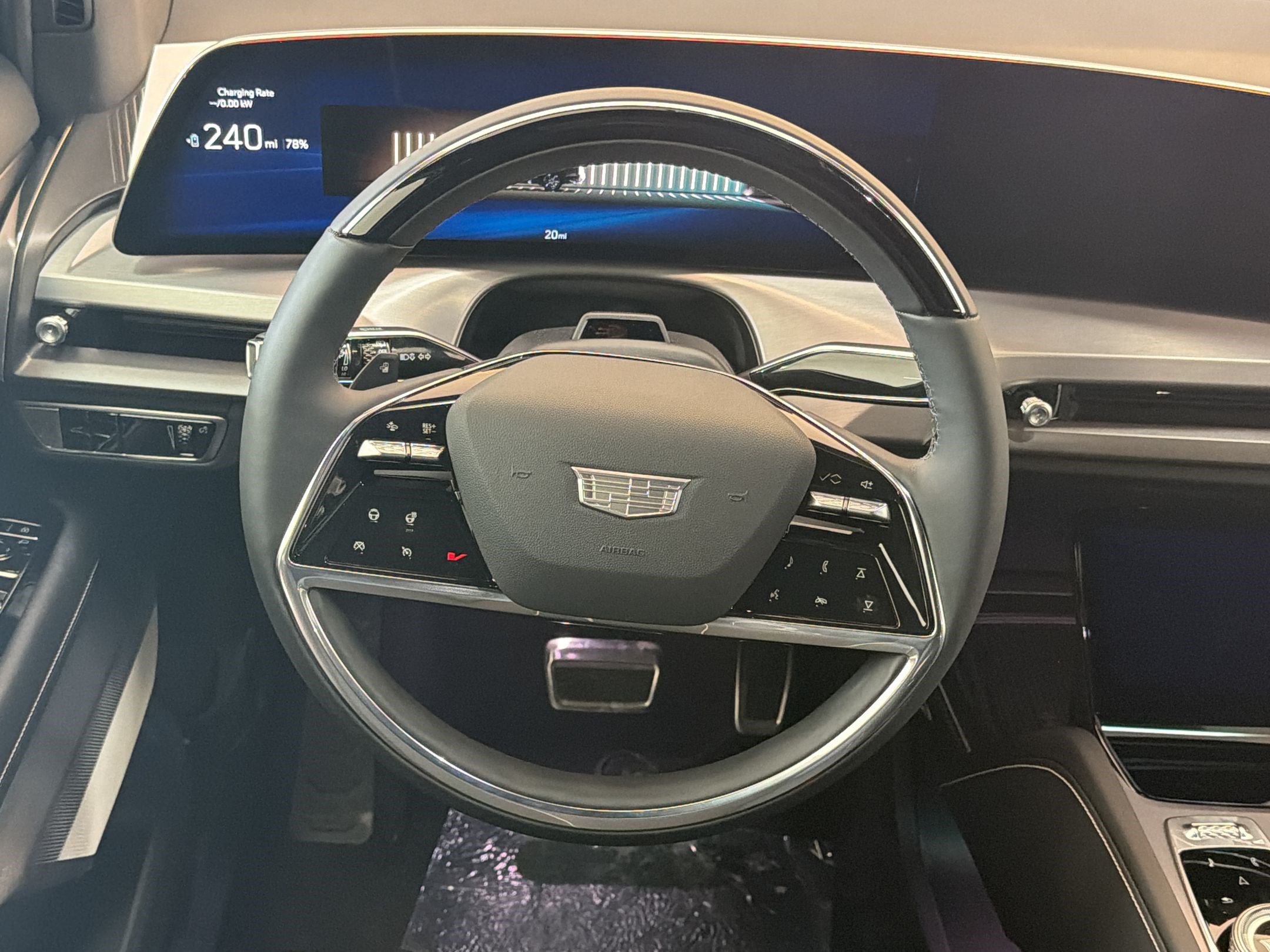 New 2026 Cadillac Vistiq Luxury AWD/4WD image 16