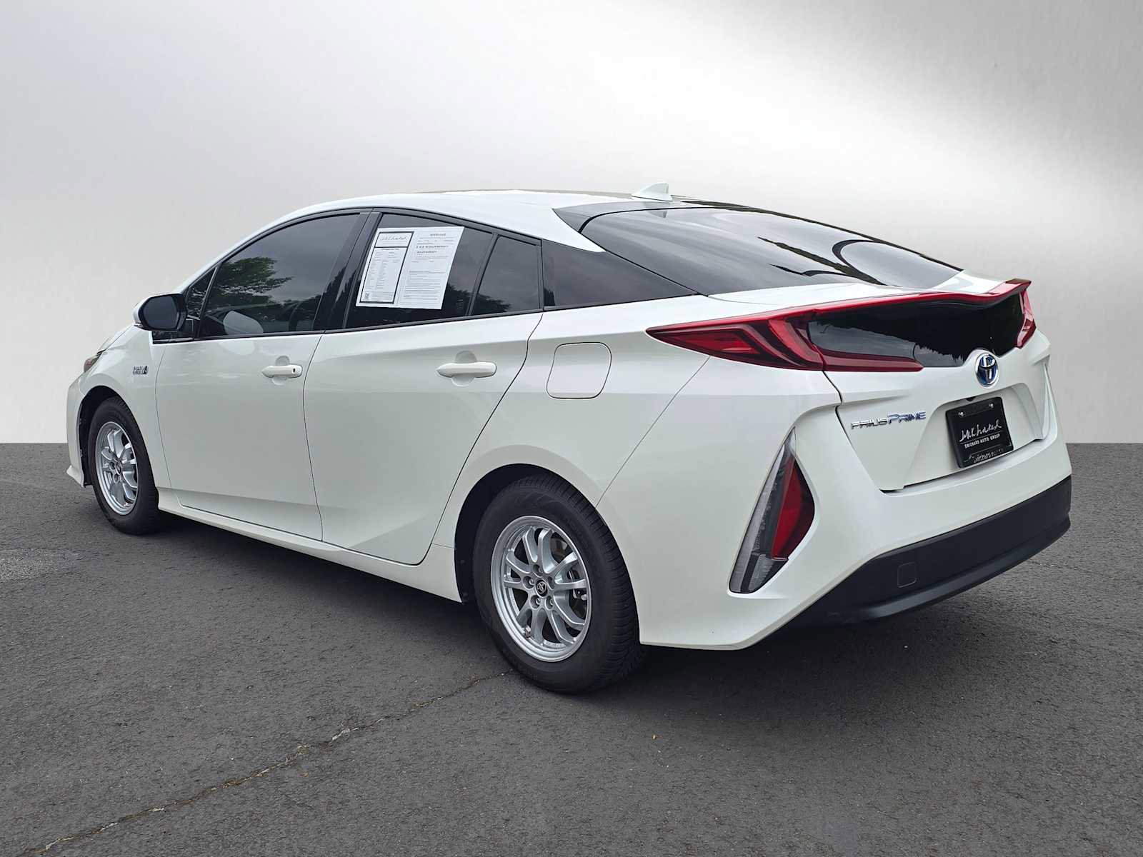 Used 2019 Toyota Prius Prime Premium FWD image 5
