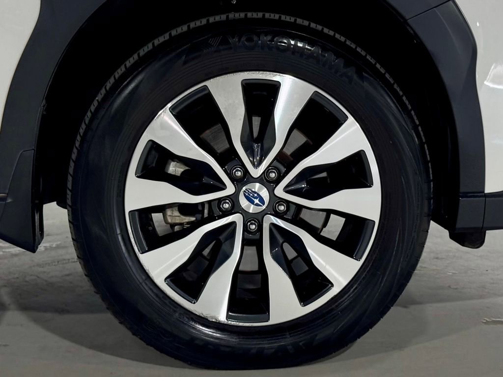 Used 2023 Subaru Outback Touring XT image 33