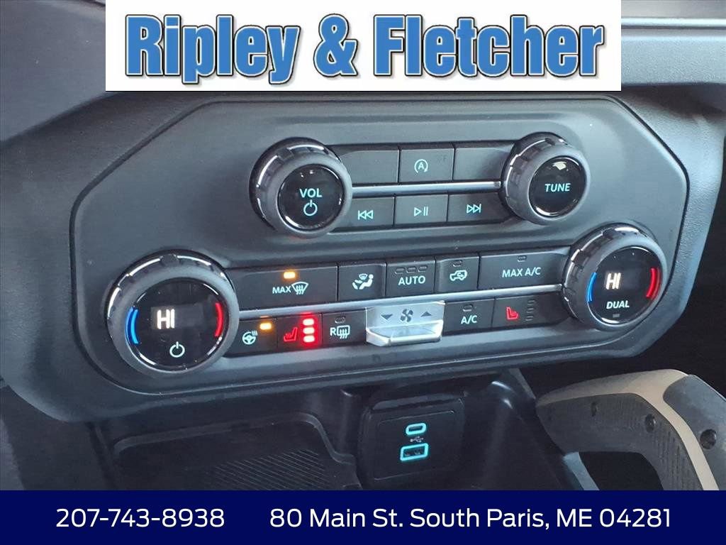 Used 2025 Ford Bronco Badlands image 21