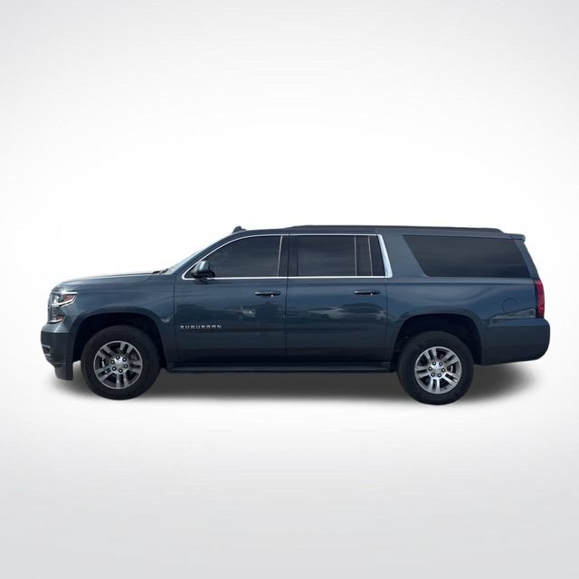 Used 2020 Chevrolet Suburban LS RWD image 3