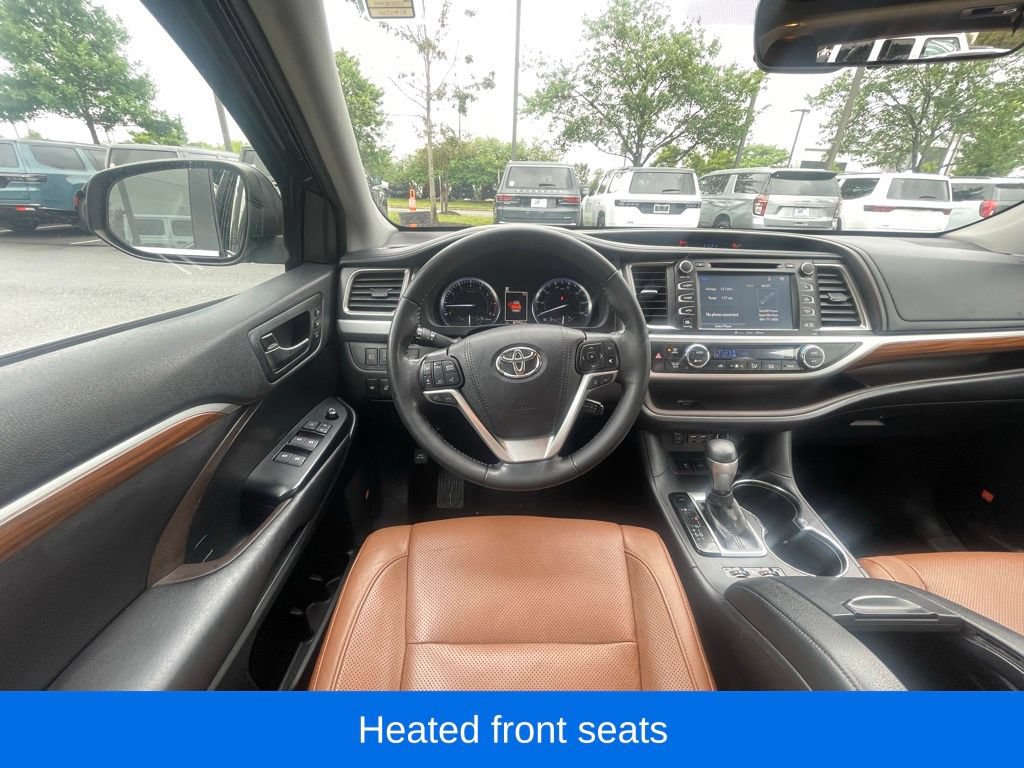 Used 2019 Toyota Highlander Limited AWD/4WD image 17