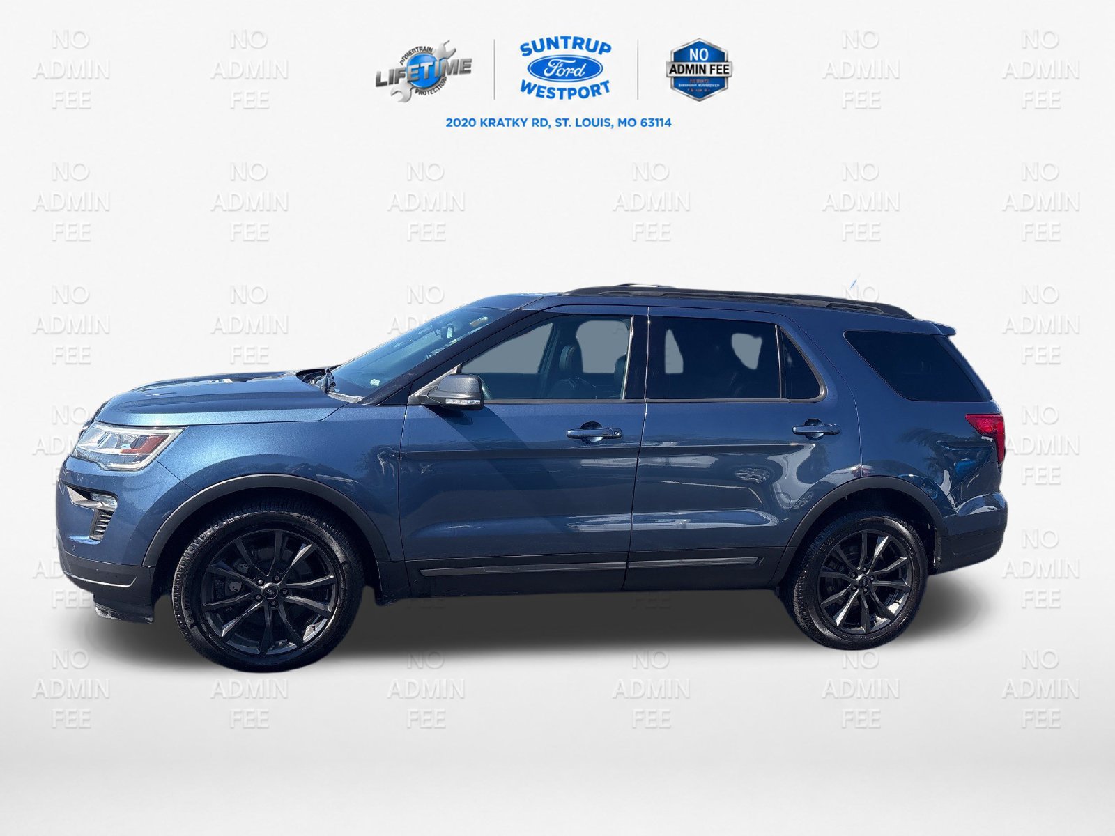 Used 2018 Ford Explorer XLT w/ Equipment Group 202A AWD/4WD image 2