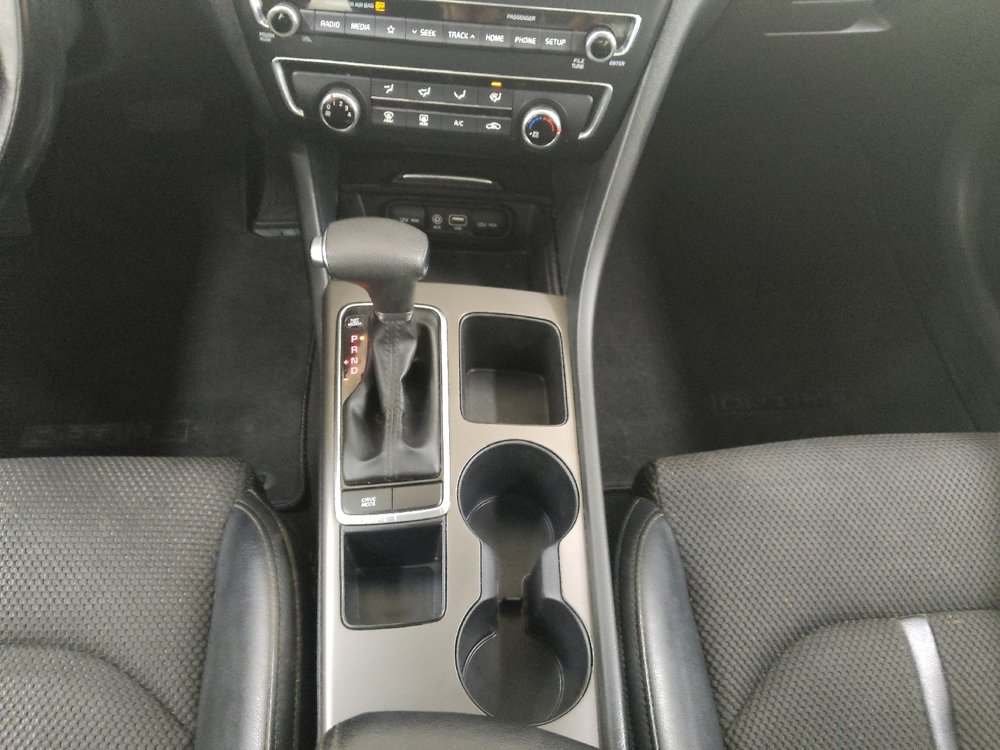 Used 2020 Kia Optima S FWD image 26