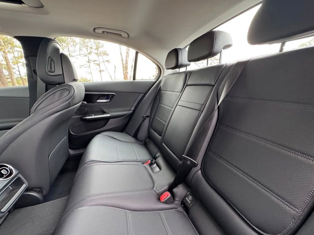 Used 2025 Mercedes-Benz C 300 Sedan image 12