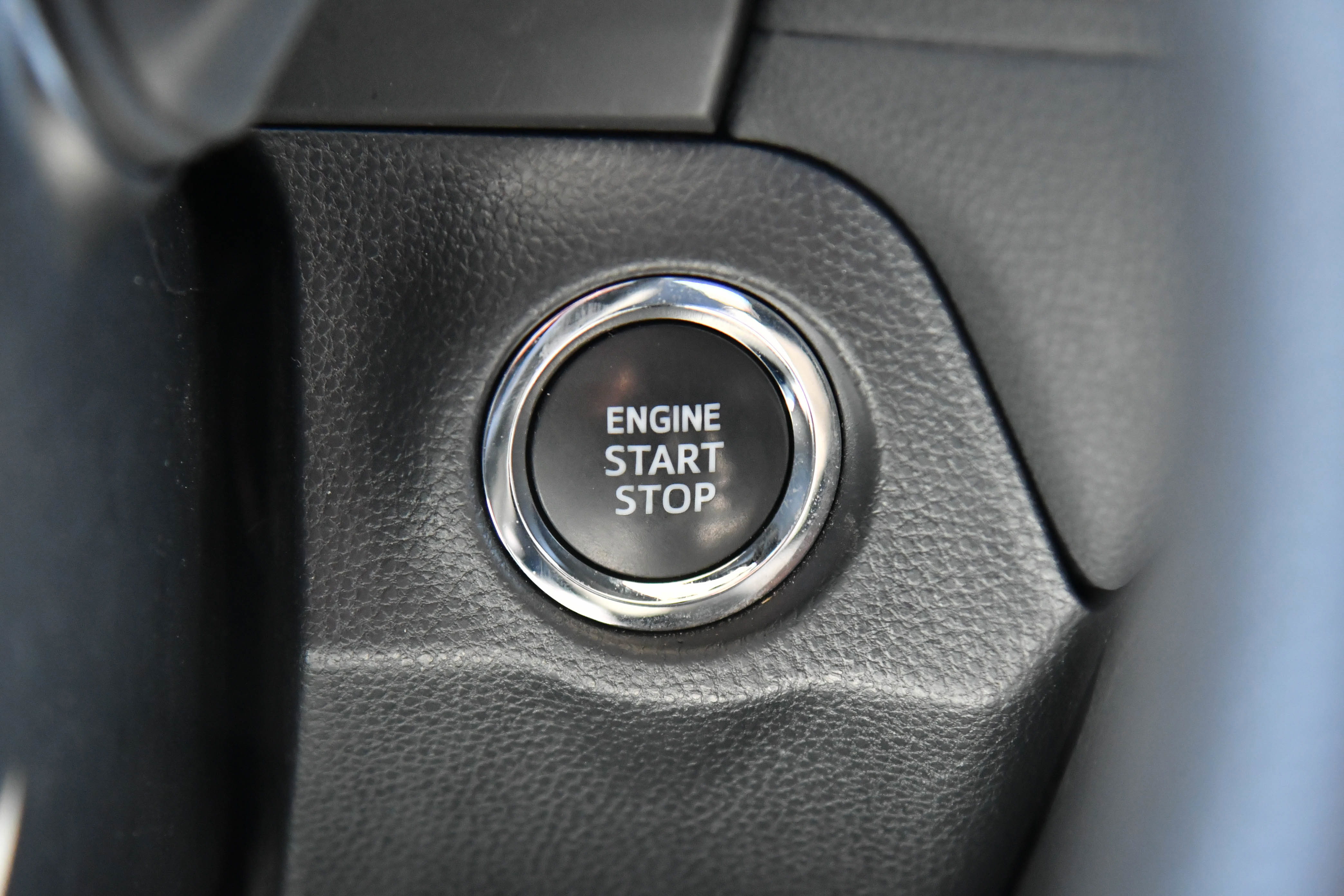 Used 2024 Toyota RAV4 XLE image 30