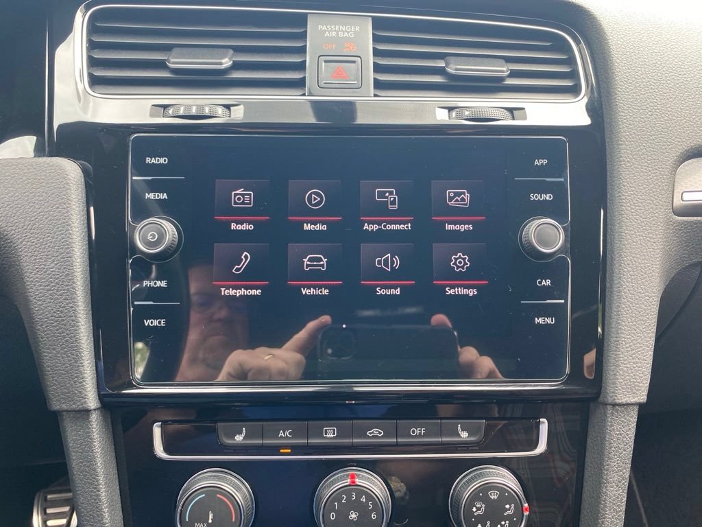 Used 2018 Volkswagen GTI S FWD image 27
