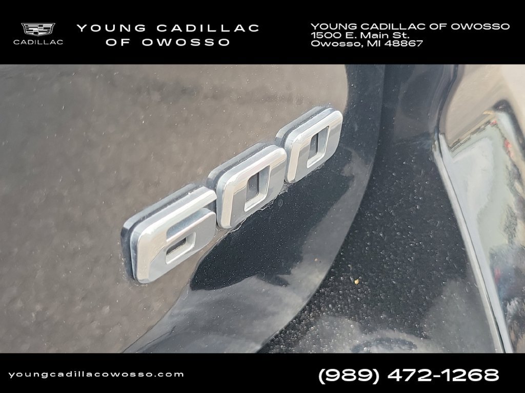Used 2025 Cadillac Escalade Premium Luxury AWD/4WD image 10