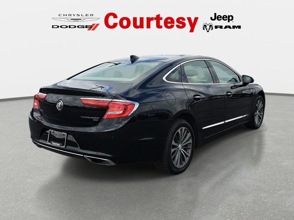 Used 2019 Buick LaCrosse Premium w/ Driver Confidence Package II AWD/4WD image 4