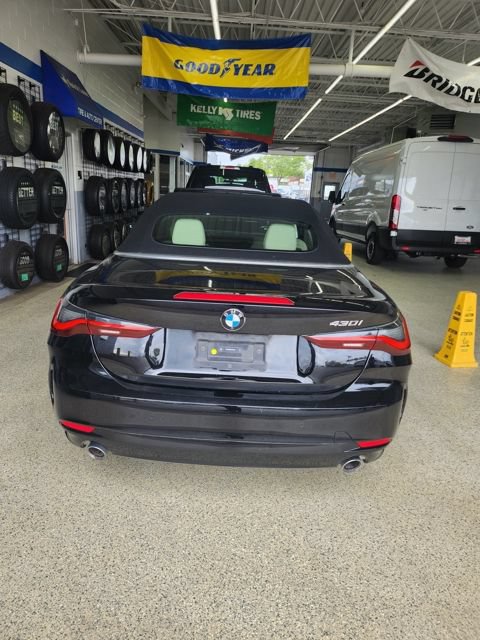 Used 2024 BMW 430i Convertible RWD image 14