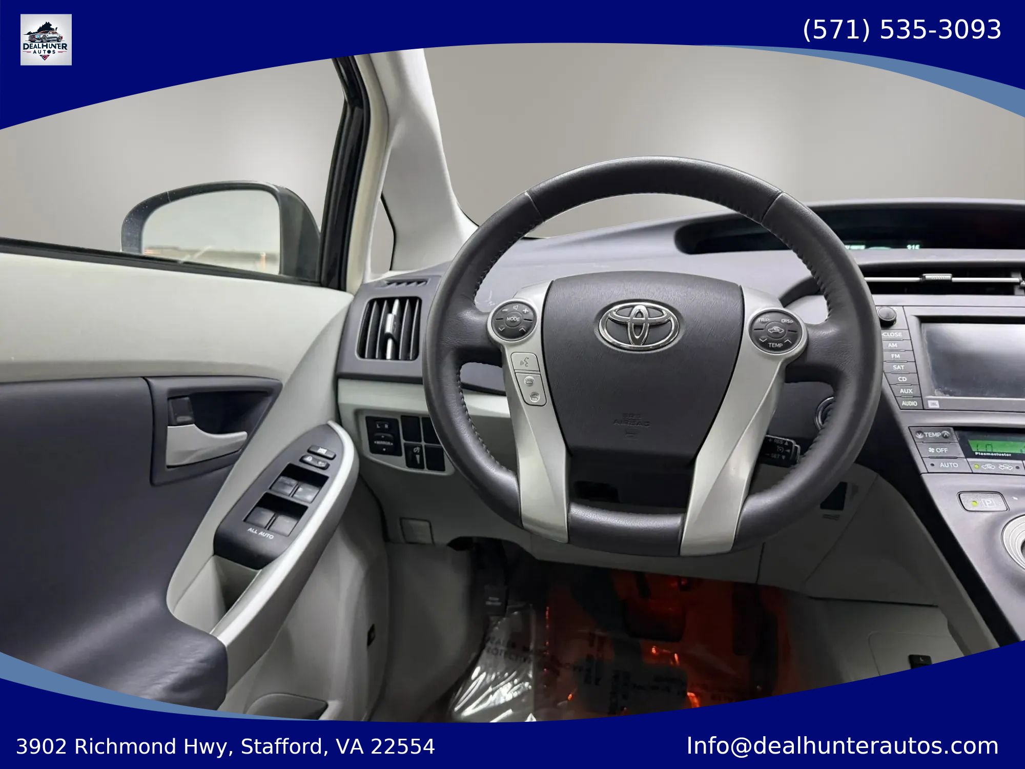 Used 2010 Toyota Prius Five FWD image 30