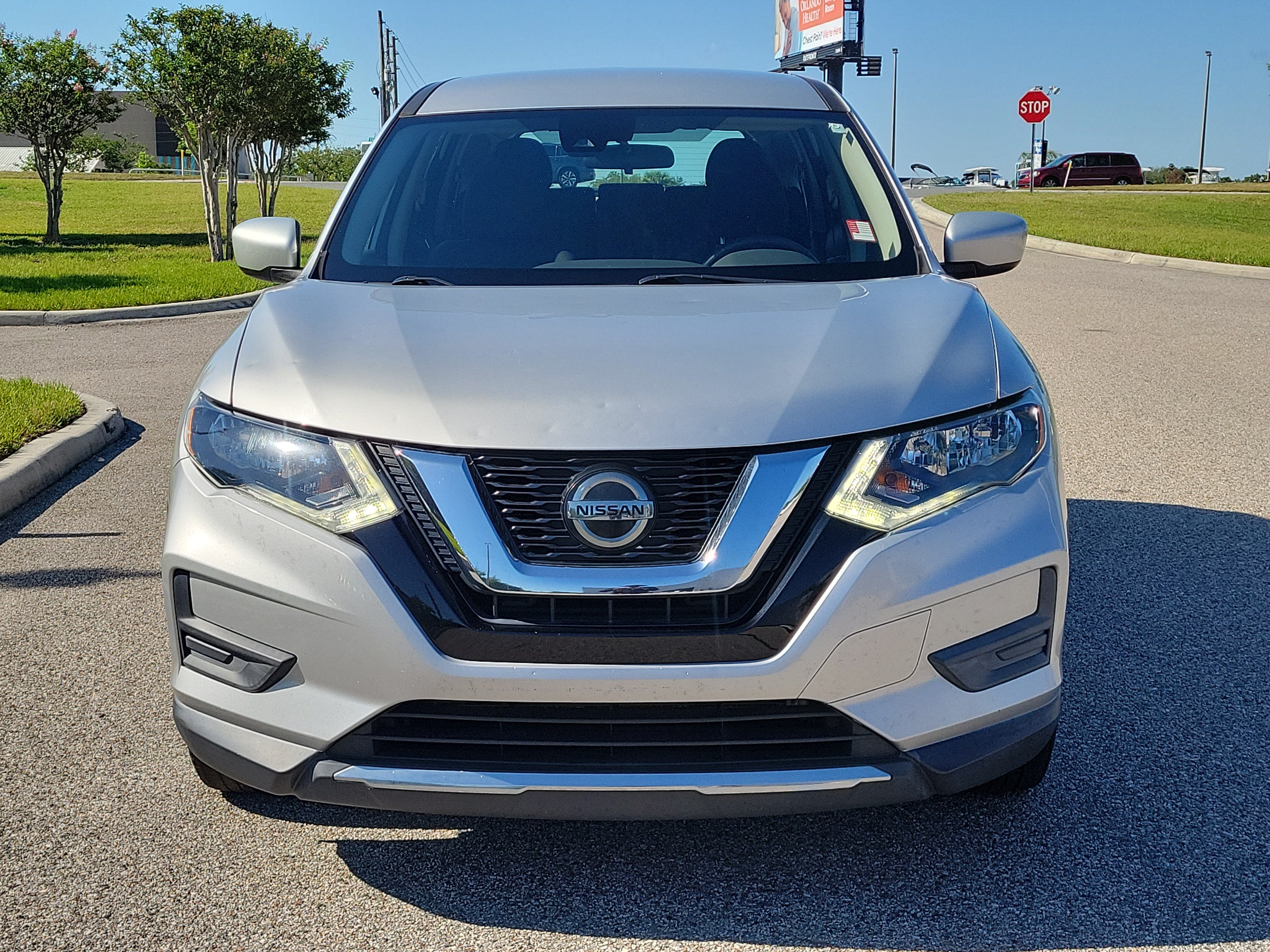 Certified 2020 Nissan Rogue S FWD image 2