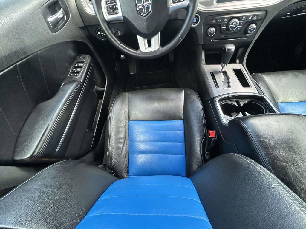 Used 2013 Dodge Charger R/T RWD image 13