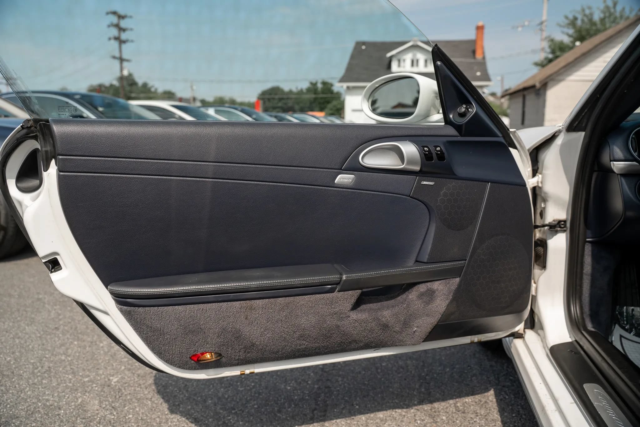 Used 2008 Porsche Cayman S RWD image 13