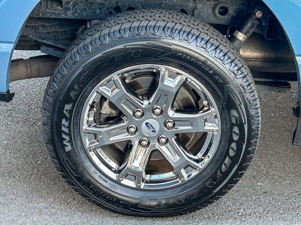 Used 2023 Ford F150 Lariat RWD image 13