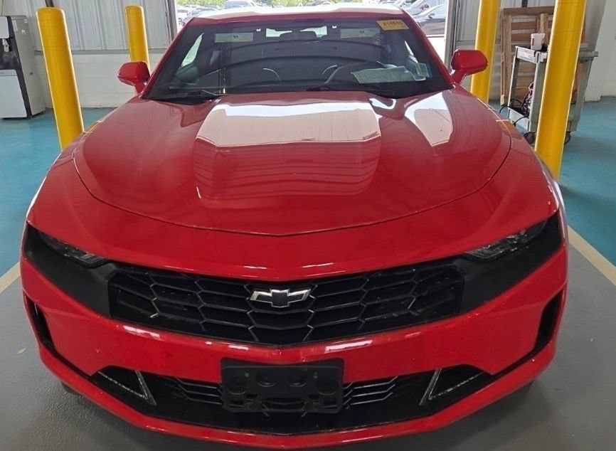 Used 2019 Chevrolet Camaro LT w/ RS Package RWD image 9
