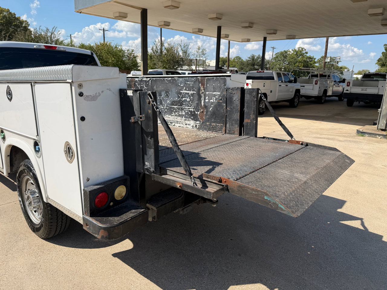 Used 2019 Ford F250 XL w/ XL Value Package image 16