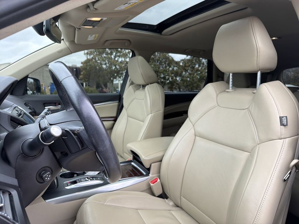 Used 2020 Acura MDX SH-AWD image 12