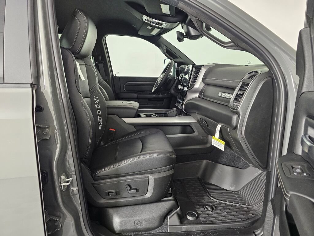New 2026 RAM 2500 Rebel w/ Rebel Level 1 Equipment Group AWD/4WD image 38