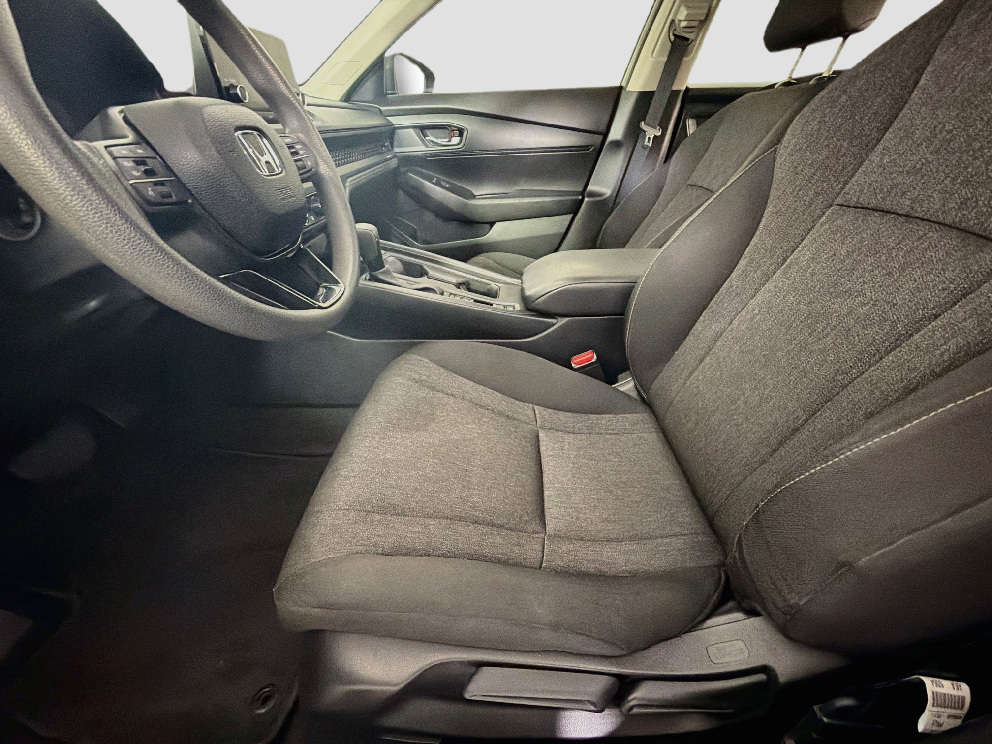 Used 2025 Honda Accord LX image 13
