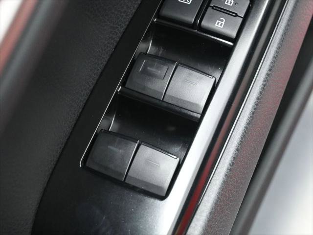 Certified 2025 Toyota Camry XSE FWD image 15