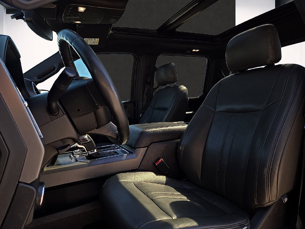 Used 2019 Ford F150 XLT w/ Equipment Group 302A Luxury AWD/4WD image 12