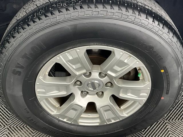 Used 2019 Nissan Titan SV AWD/4WD image 19