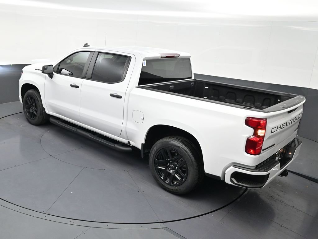 Used 2024 Chevrolet Silverado 1500 Custom w/ Turbomax Blackout Package RWD image 14