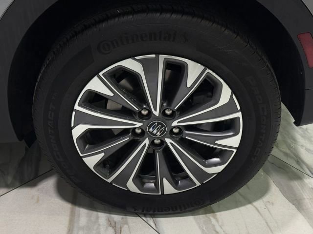 Used 2025 Buick Envision Preferred image 29