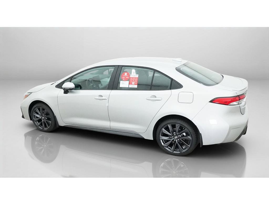 New 2027 Toyota Corolla SE FWD image 4