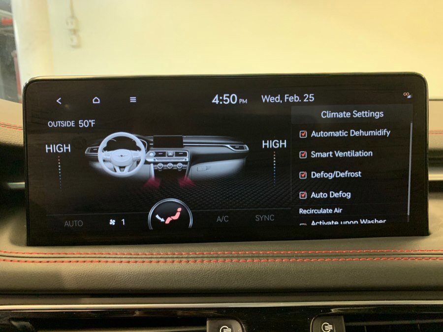 Used 2023 Genesis G70 2.0T w/ Sport Prestige Package image 28