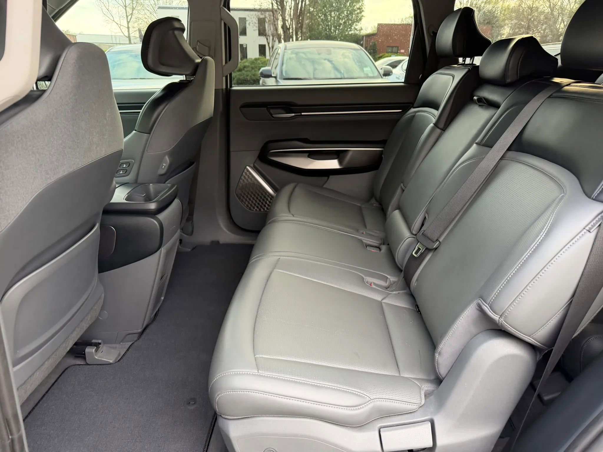 Used 2024 Kia EV9 Light image 15