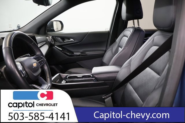 Used 2025 Chevrolet Equinox LT w/ Convenience Package II AWD/4WD image 12